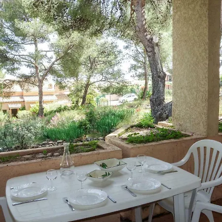 Super Ile Rousse By Interhome 방돌