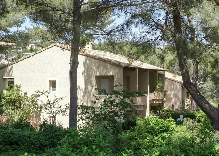 דירה Super Ile Rousse By Interhome