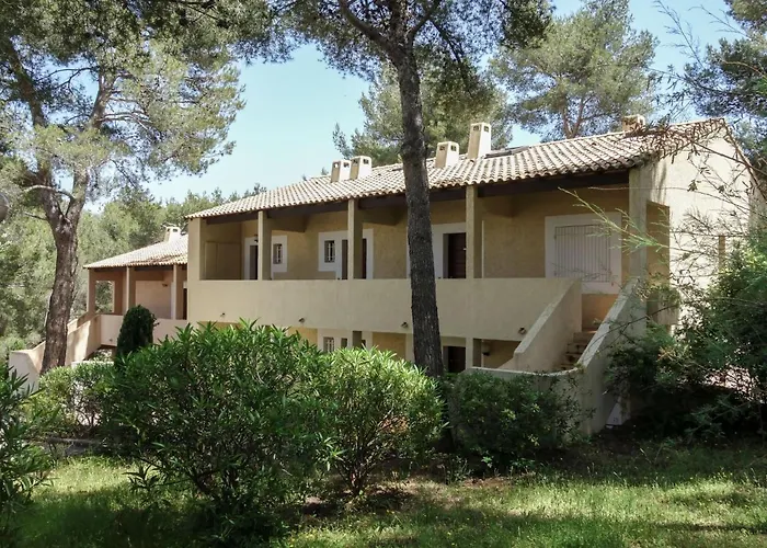 Super Ile Rousse By Interhome
